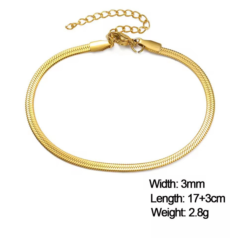 Stainless steel gold bracelet