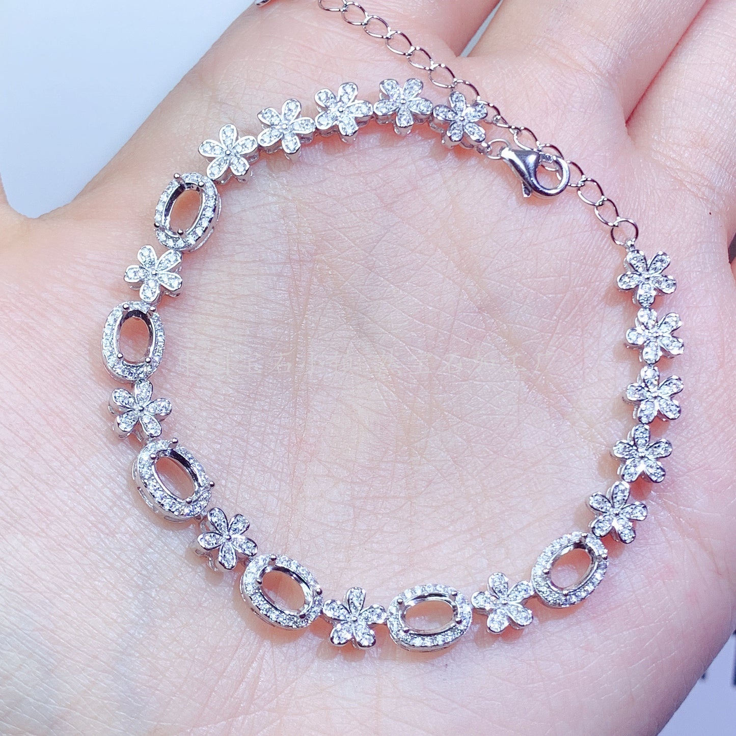 Silver Bracelet Setting
