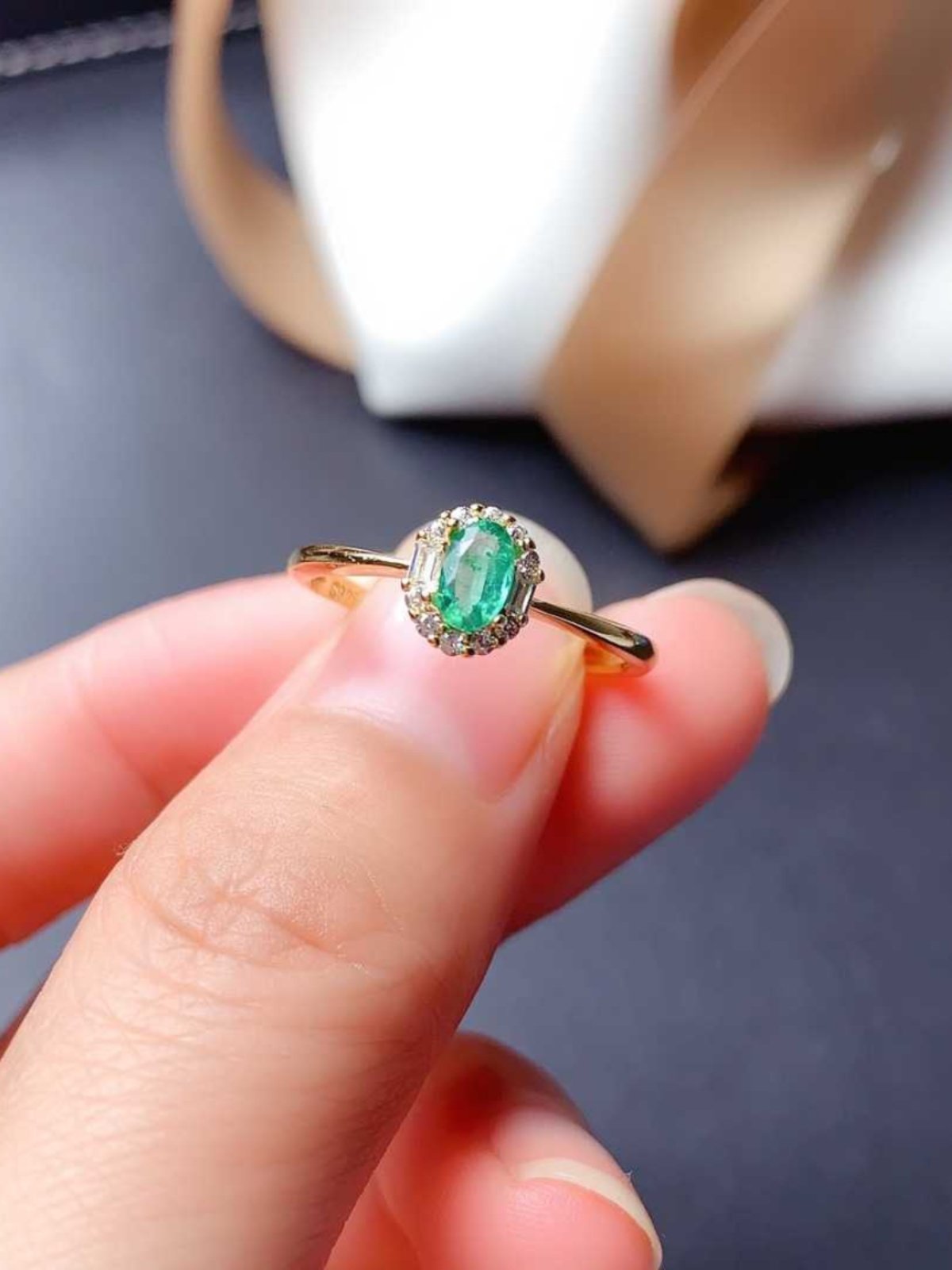 Natural Colombian Emerald Jewelry Set with Ring, Pendant, Earrings